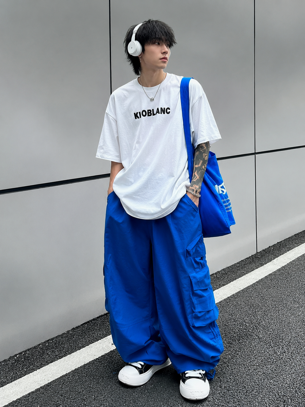 KIOBLANC Oversized Minimal Street Tee